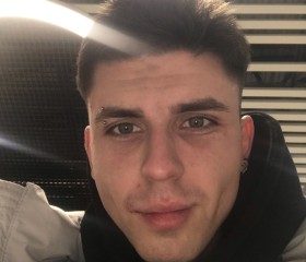 Bogdan, 22, Dublin