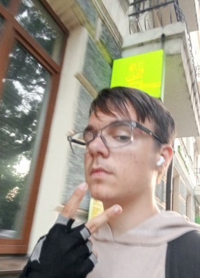 Yaroslav, 20, Russia, Novorossiysk