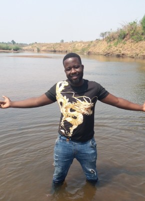 Pemphero Mussah, 29, Malaŵi, Lilongwe