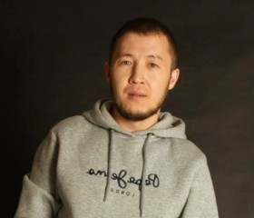 Artem loginov, 34, Kogalym