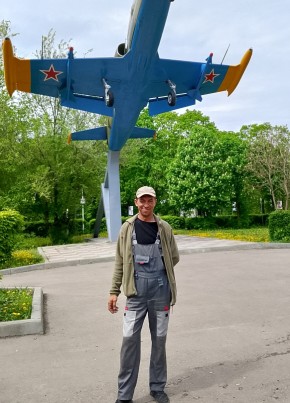 Анатолий из Балашова 43 года