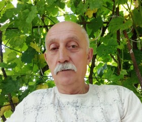 Musheg, 57, Kapan