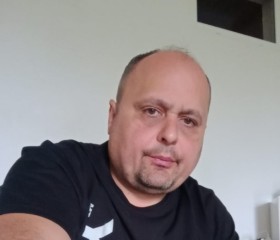 Robert, 45, Borken (Hesse)