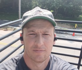 Alex, 37, Westfield (State of Indiana)