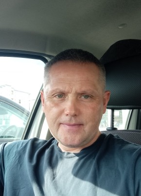 Sasha, 49, Russia, Saint Petersburg