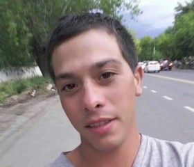 Fredy, 22 года, San Salvador de Jujuy