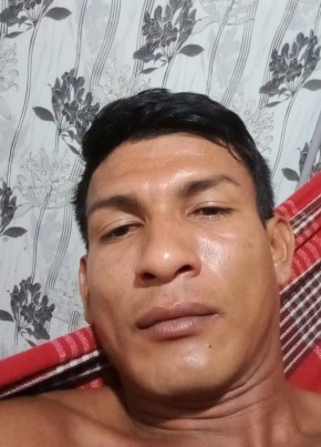 Kelison Paiva из Manáos 28 лет