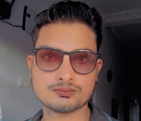 R Aryan Khan, 18 лет, Lahān