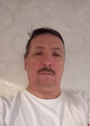 Андрей из Воронежа 55 лет