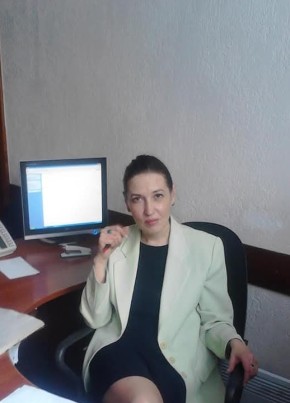 Iryna из Poznań 54 года