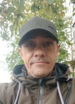 Александр из Серова 43 года