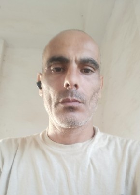Rachid, 49, People’s Democratic Republic of Algeria, Algiers