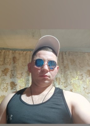 Юрий, 21, Россия, Крымск