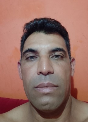 Francinaldo dos из São Paulo capital 48 лет