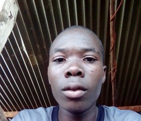 Scratch dj Washi, 18 лет, Kampala