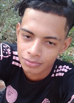 Alexsi, 19, República de El Salvador, Zacatecoluca