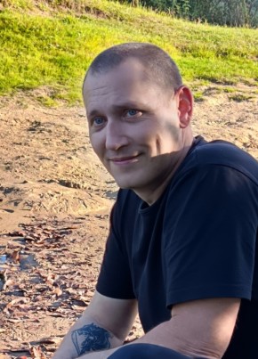 Олег из Коврова 47 лет