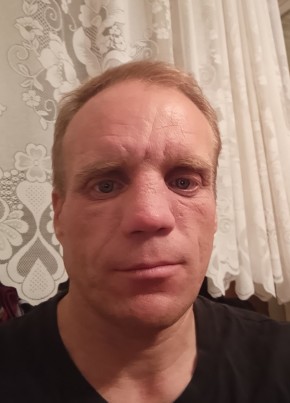 Роман из Самары 46 лет