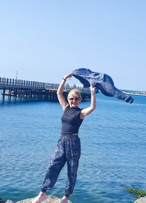 Olga, 45, Russia, Anapa
