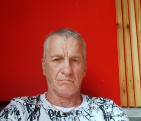 Геннадий, 65 лет, Санкт-Петербург