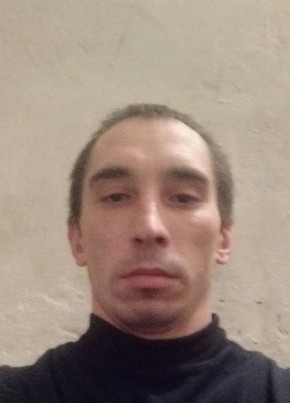 Aleksandr, 31, Russia, Ulyanovsk