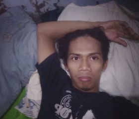 Reall, 32, Bogor