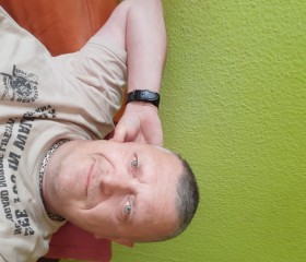 Tino, 52 года, Zwickau