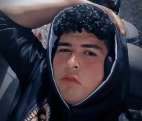 Edgar, 21, Tijuana