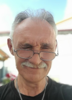 Валерий, 61, Россия, Феодосия