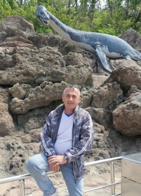 Владимир, 54, Россия, Хабаровск