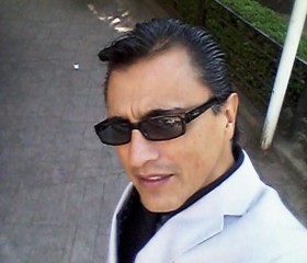 Jonathan de Zoto, 56, Ecatepec