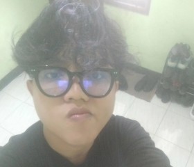 Brian, 25, Bantul