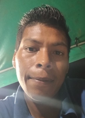 Javier из Siuna 26 лет