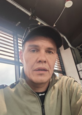 Антоша из Екатеринбурга 37 лет