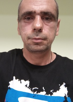 Павел из Курчатова 38 лет