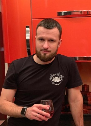 Андрей из Махачкалы 37 лет