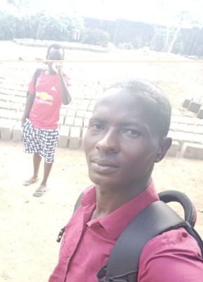 Tarawallie Alhaj, 33, Sierra Leone, Freetown