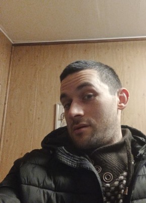 Александр, 36, Россия, Звенигород