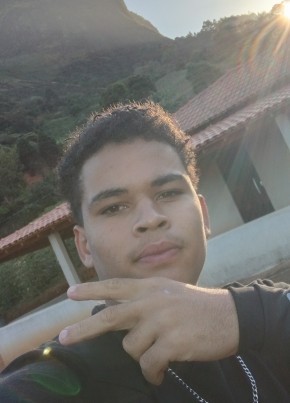 Ruan из Viçosa (Minas Gerais) 19 лет