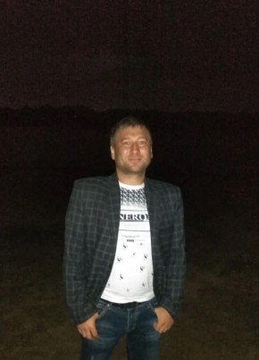 Евгений из Омска 45 лет