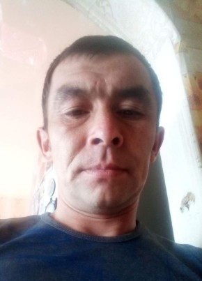 Максим, 36, Россия, Атласово