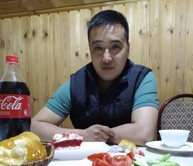 Санжар, 30 лет, Бишкек