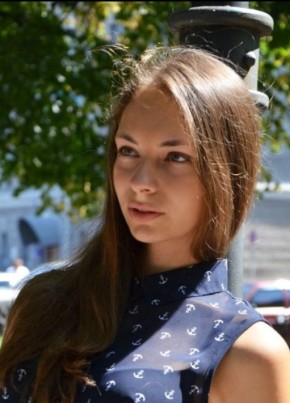 nata, 20, Russia, Moscow