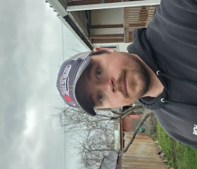 J, 37, Walla Walla