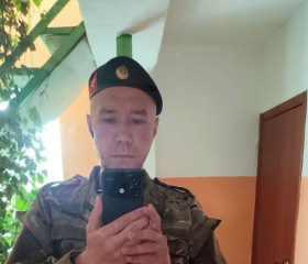 Aleksandr, 37, Sevastopol