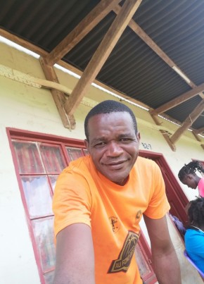 Ndong Dimitri, 43, République Gabonaise, Libreville