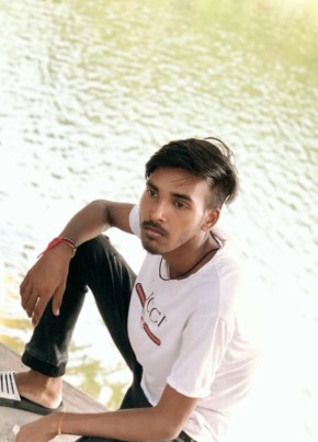 Sanjeev Kumar Br, 22, India, Sultānpur Lodhi