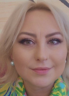 Nadia из Leuven 46 лет