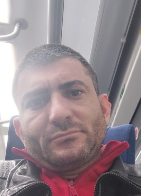 Artur, 42, Russia, Ivanteyevka (MO)