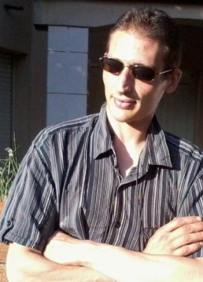 Frédéric, 46, République Française, Andrésy